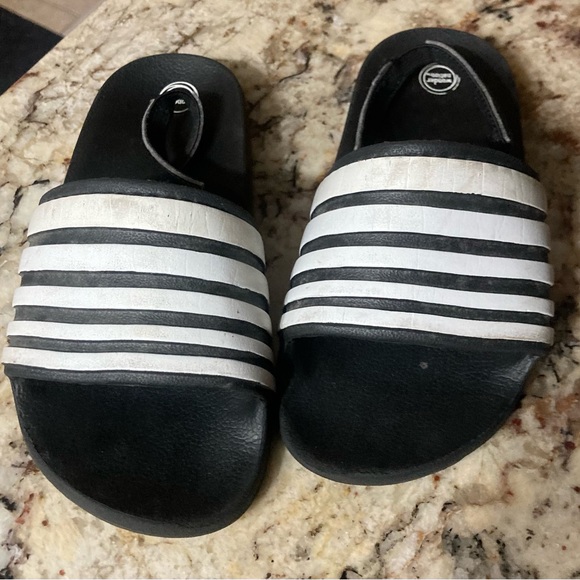 Big kids unisex Sandal bundle 11/12 - Picture 7 of 13